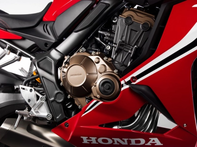 Honda cbr650r và yamaha r7 trên bàn cân thông số - 2