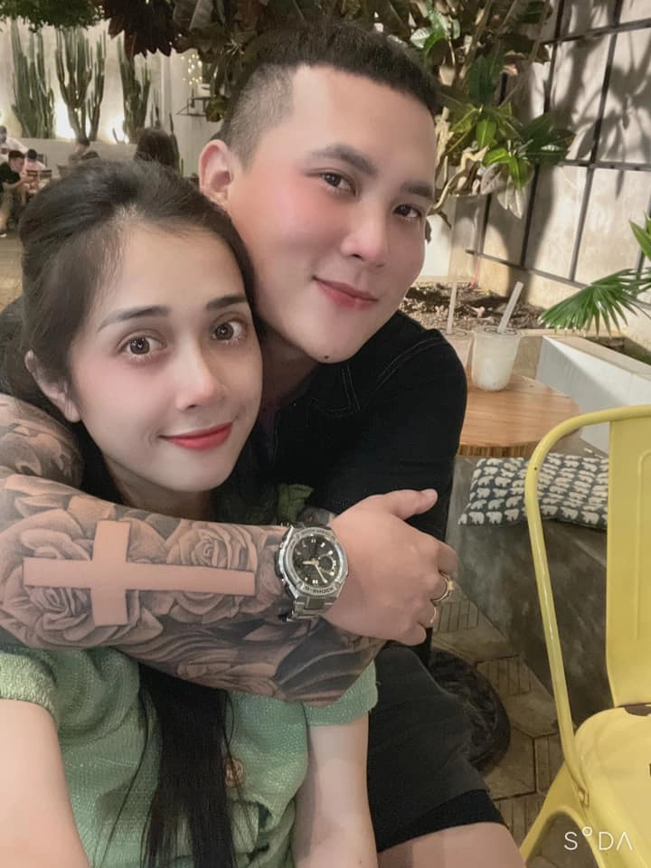 Không trụ thêm ở showbiz em gái nhã phương lấy chồng sinh quý tử sống trong biệt thự 7 tỷ - 4