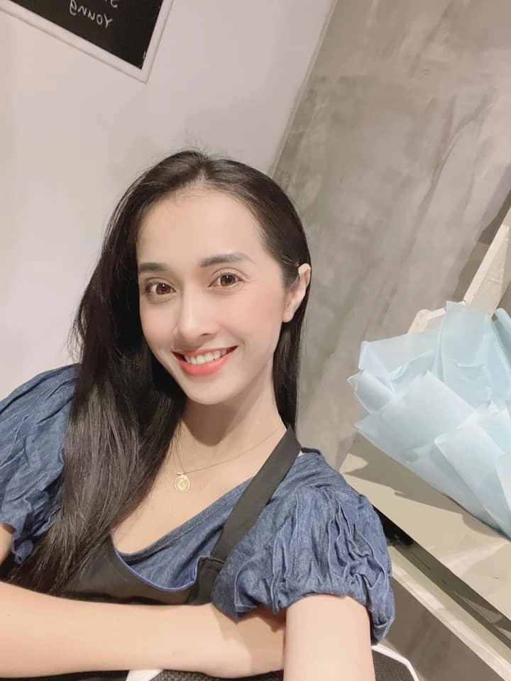 Không trụ thêm ở showbiz em gái nhã phương lấy chồng sinh quý tử sống trong biệt thự 7 tỷ - 17