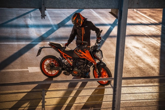 Ktm duke 200 phiên bản mới 2021 vừa ra mắt - 4