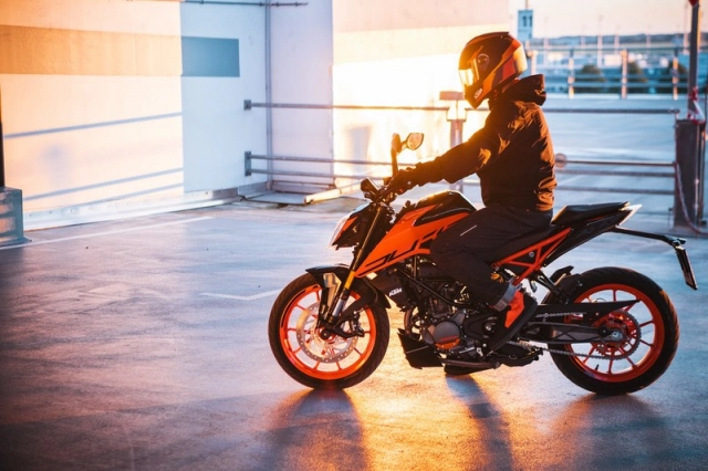 Ktm duke 200 phiên bản mới 2021 vừa ra mắt - 9