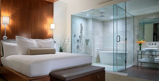 Phòng tắm khách sạn được thiết kế kính trong veo biết lý do bạn sẽ phải ngỡ ngàng - 2