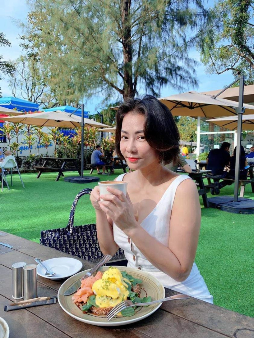 Tập cùng sao thu minh khoe body u50 đẹp như tượng lại bị nghi đi hút mỡ hết 10000 - 6