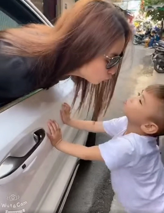 Trước lúc mất phi nhung mua nhà xe cho con ruột bên mỹ lo chu toàn cho 23 con nuôi - 12