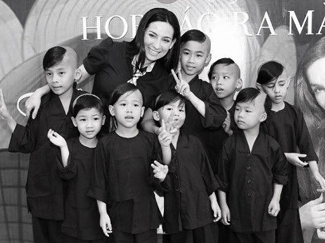 Trước lúc mất phi nhung mua nhà xe cho con ruột bên mỹ lo chu toàn cho 23 con nuôi - 16
