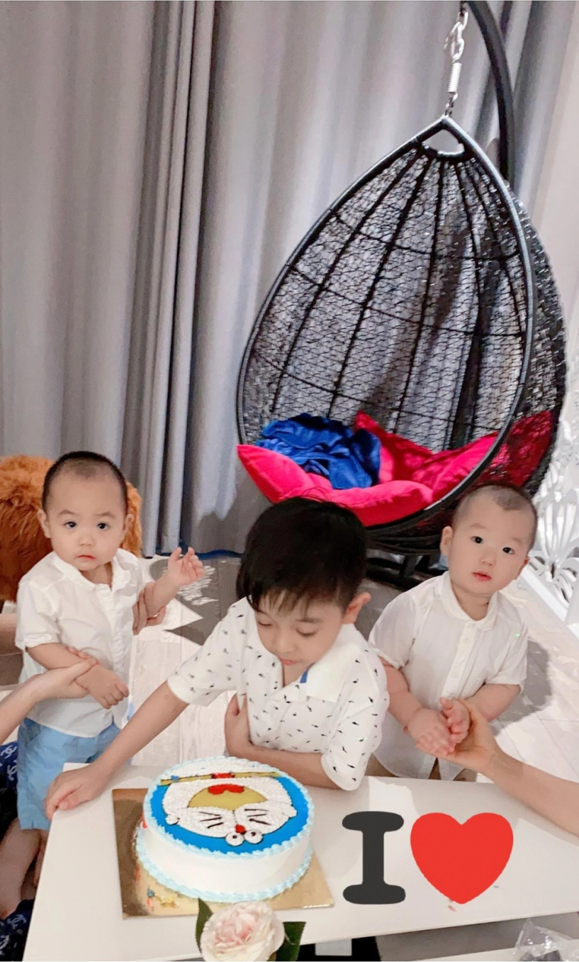 Trương nam thành lấy vợ đại gia hơn 15 tuổi giờ ở nhà chăm 2 con vợ đi làm - 9