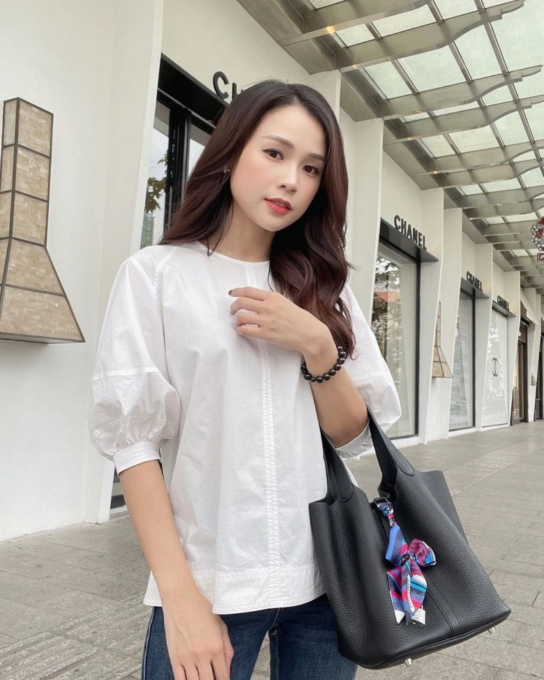 30 tuổi đã sở hữu tài sản hơn 50 tỷ hotgirl đi làm chỉ mặc 2 màu nhưng ai cũng muốn học theo - 11