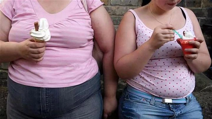 Con chào đời da trắng bóc tóc vàng bố công khai làm adn chẩn đoán khiến tất cả suy nghĩ - 3