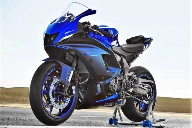 Đại diện thay thế yamaha r6 có thể là r9 chứ không phải r7 - 2