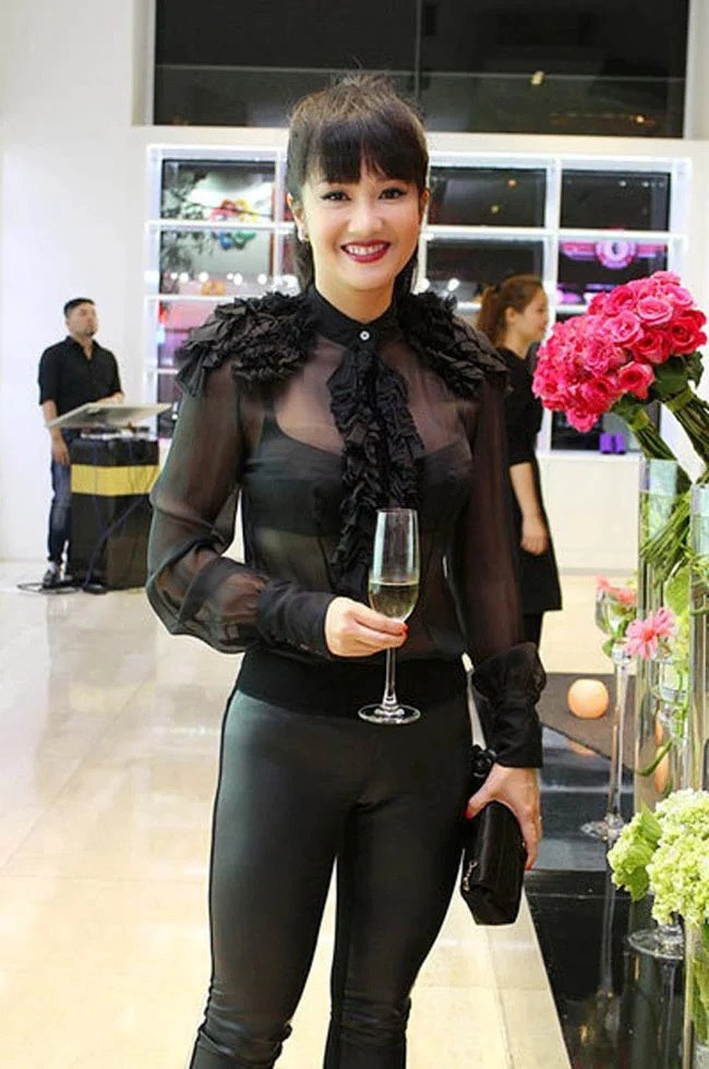 Diện lại món đồ từng là thảm họa hồng nhung giờ khoe được cả vóc dáng đáng nể - 3