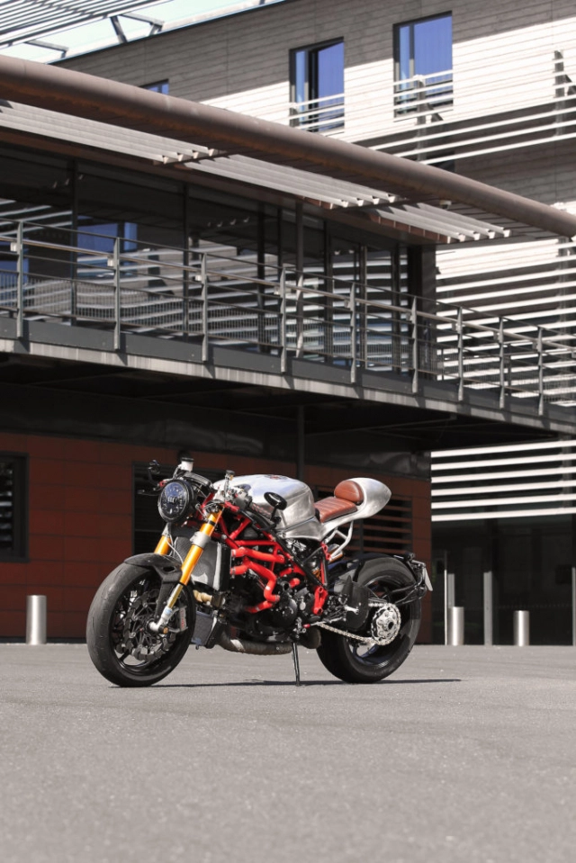 Ducati 1198 s corse cafe racer do radical ducati tại pháp chế tạo - 3