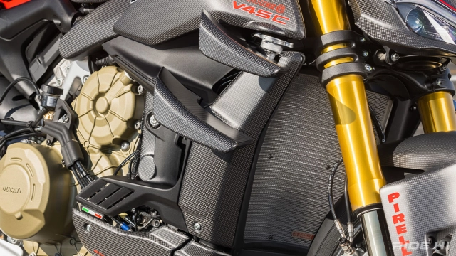 Ducati streetfighter v4sc độ full carbon cực ấn tượng - 10