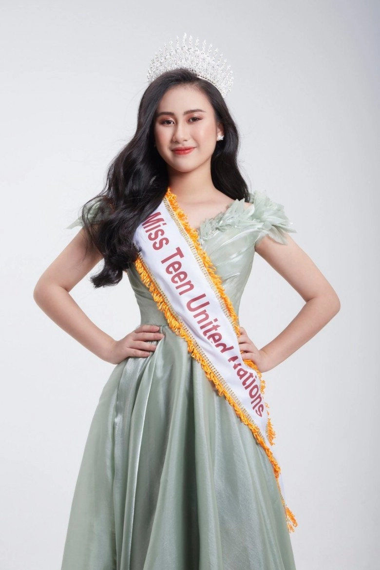 Hoa hậu nhí bắc ninh đi thi quốc tế giống thùy tiên nhan sắc nhận nhiều ý kiến trái chiều - 8