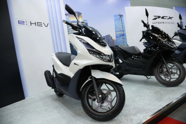 Honda pcx ehev - mẫu xe xăng lai điện lên ngôi trong thời buổi xăng tăng giá - 8