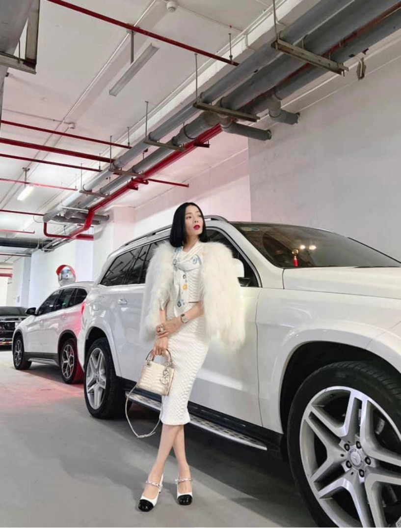 Không phải áo phao nặng nề áo lông mới là thứ dàn mỹ nhân miền bắc lăng xê ngày rét - 2