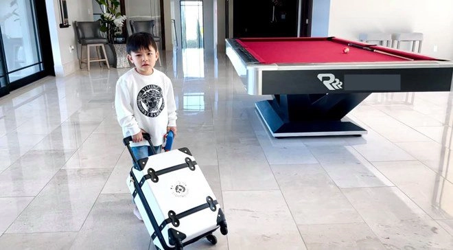 Làm mẹ đơn thân vợ cũ đan trường không đành lòng đi làm khi con ốm nằm nhà 1 mình - 3
