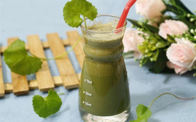 Mua 5 ngàn rau má về làm đẹp cân nặng giảm không phanh da dẻ nhẵn thín - 6