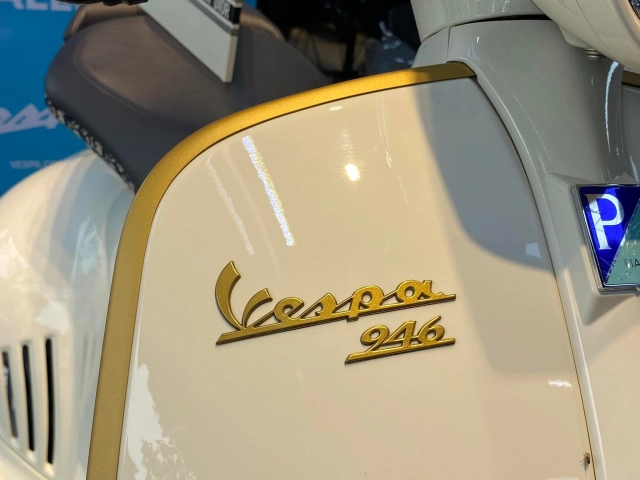 Vespa 946 dior - mẫu xe tay ga có mức giá đắt đỏ nhất việt nam - 7