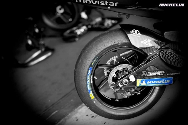 Có bao nhiêu loại lốp xe được sử dụng trong cuộc đua motogp - 2