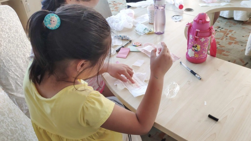 Con gai lớp 5 co thai biết kết quả xét nghiệm adn bo tuc gian toi truong gap hieu truong - 2