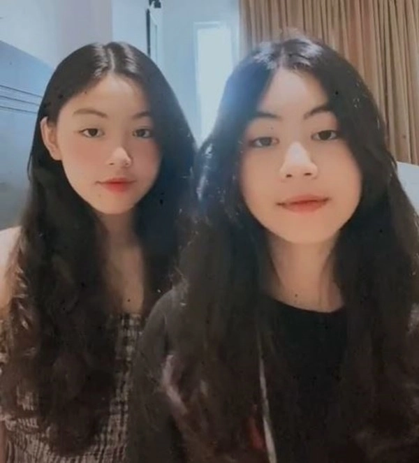 Con gai moi lon lam đieu bang son phan dien vay goi cam quyen linh khong can thiep - 1