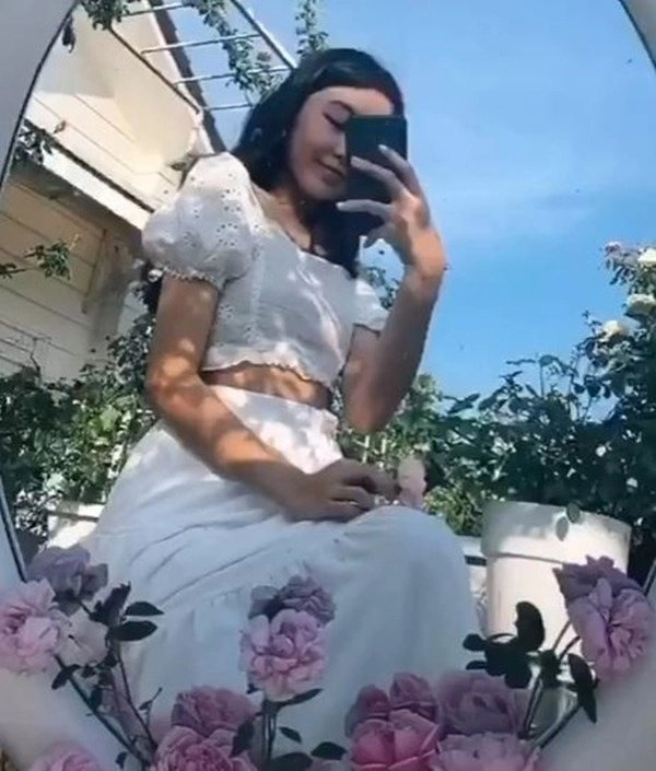 Con gai moi lon lam đieu bang son phan dien vay goi cam quyen linh khong can thiep - 7