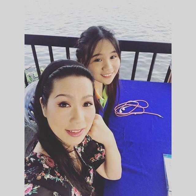 Dậy thì thành công con của nsưt trịnh kim chi và 3 bé gái này gây choáng vì quá đẹp - 2