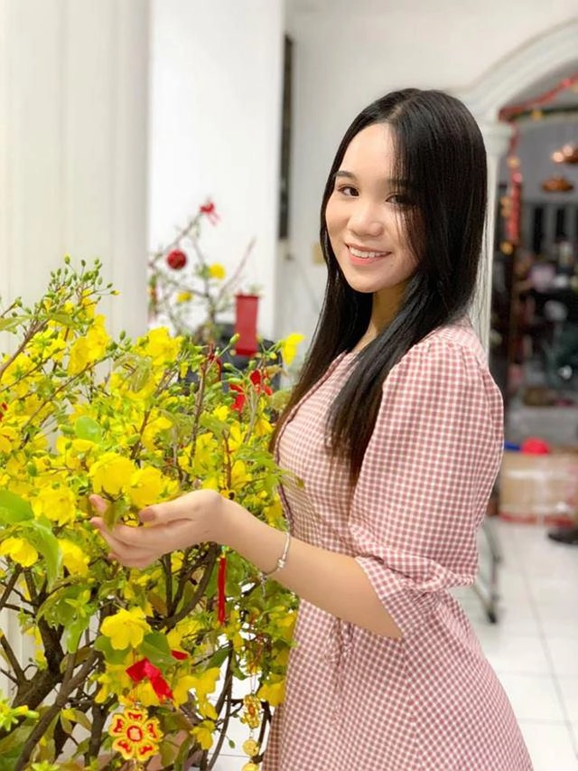 Dậy thì thành công con của nsưt trịnh kim chi và 3 bé gái này gây choáng vì quá đẹp - 12