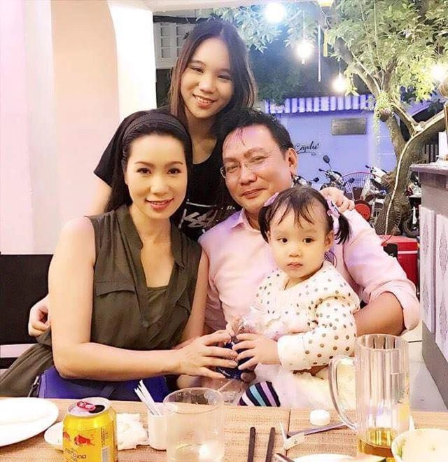 Dậy thì thành công con của nsưt trịnh kim chi và 3 bé gái này gây choáng vì quá đẹp - 15