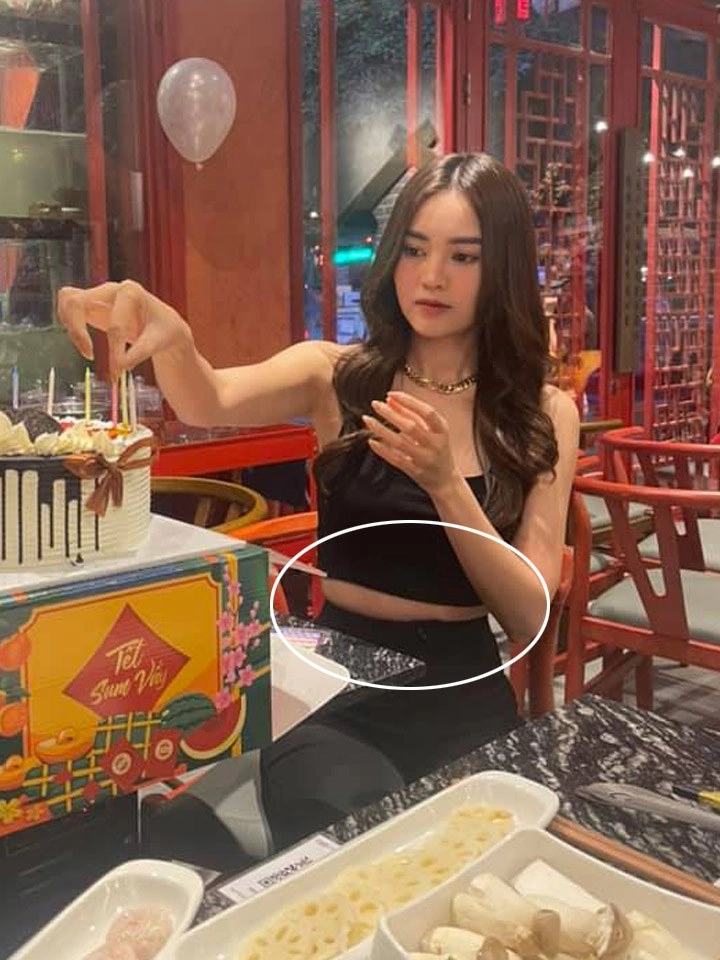 Đến lan ngọc cũng bị dính lời nguyền bánh chưng vòng eo 54cm nay ngấn vành mỡ - 2