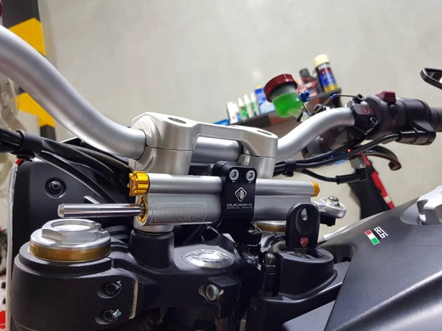 Ducati hypermotard 939 độ mặn mòi với dàn option cao cấp - 7