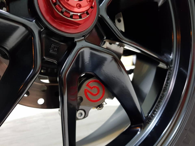 Ducati hypermotard 939 độ mặn mòi với dàn option cao cấp - 13