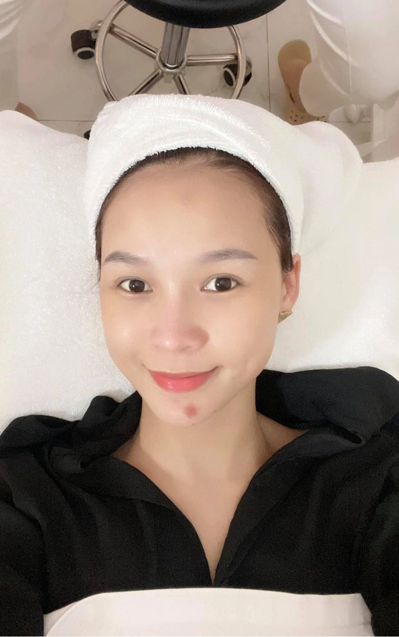 Hotgirl có tài sản 50 tỷ kêu cứu vì bị lột da chị em đi biển nên cẩn thận - 10