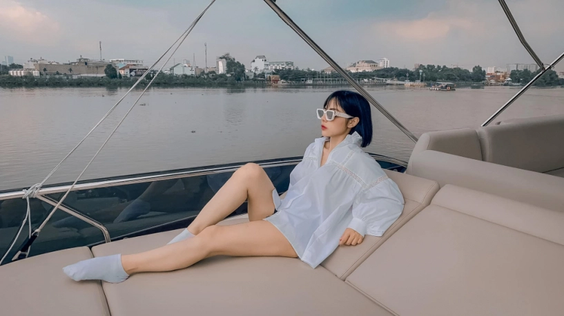 Nữ mc xinh nhất nhì vtv làm mẹ đơn thân gợi cảm được trai tân kém 6 tuổi mê đắm - 5