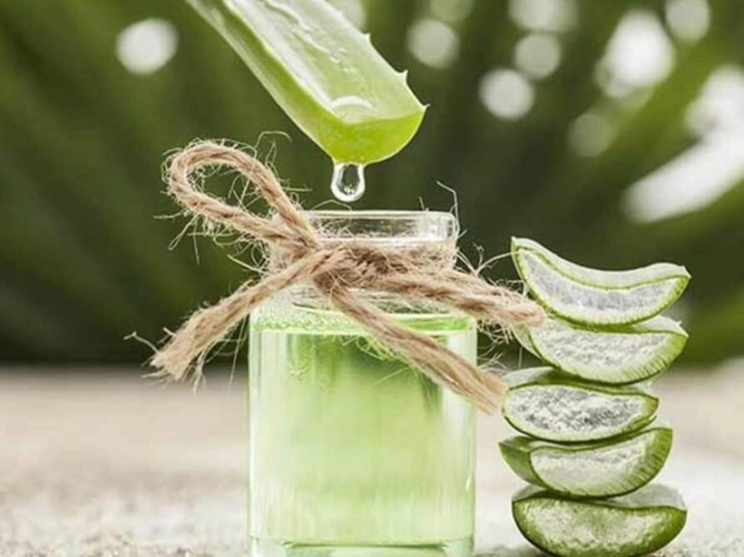 Se khít lỗ chân lông dưỡng da cấp ẩm nhờ cách làm nước hoa hồng siêu đơn giản tại nhà - 2