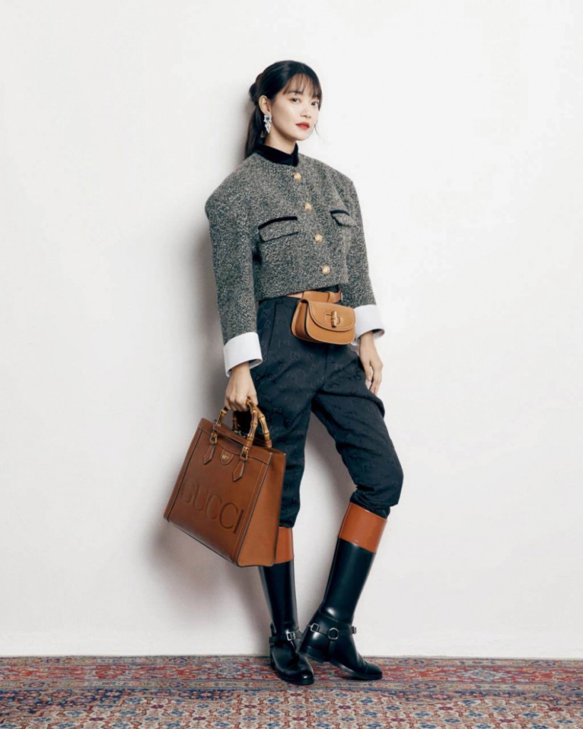 Shin min ah lên phim mặc nhàng nhàng xả vai liền thách thức mốt diện xuyên thấu - 5