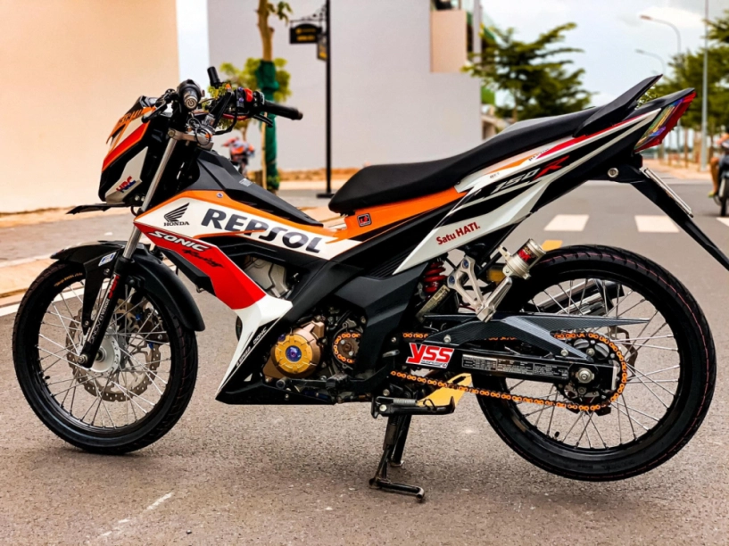 Sonic repsol xuống bánh căm quá xá đỉnh - 8