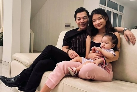 Trần bảo sơn mừng sinh nhật con gái trương ngọc ánh sang chảnh bằng xấp tiền đôla - 10