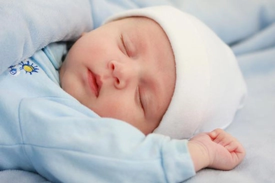 Trẻ ngủ với bà và với mẹ khác biệt rõ rệt vào mẫu giáo sẽ ảnh hưởng tới sức khoẻ - 4