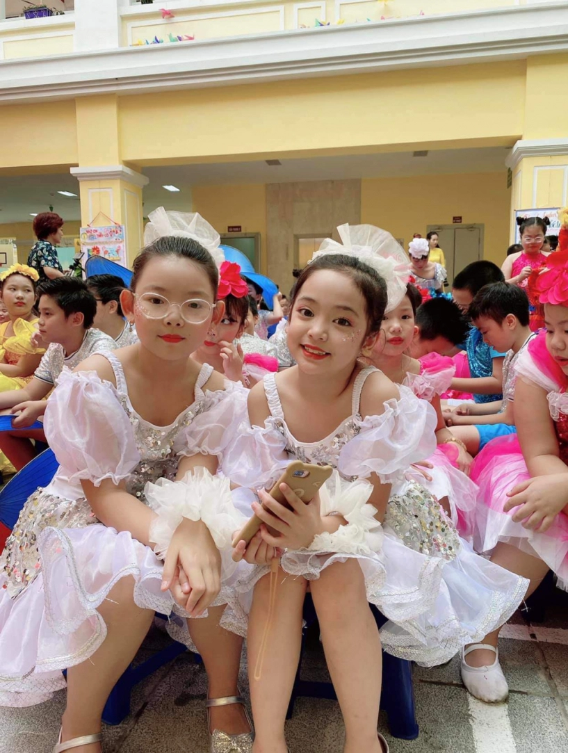 Vân trang thương ngày nắng về là mẫu nhí xinh như búp bê thần thái ngày càng thăng hạng - 12