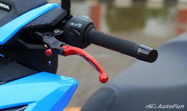 Vario 160 2022 đổi mới bản thân bằng dàn chân lực lưỡng - 6