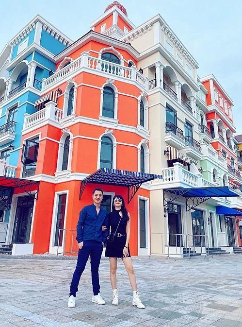 Xưa thuê nhà 3 triệu đồngtháng fangirl sinh 2 con được nam ca sĩ tặng nhà 10 tỷ - 5