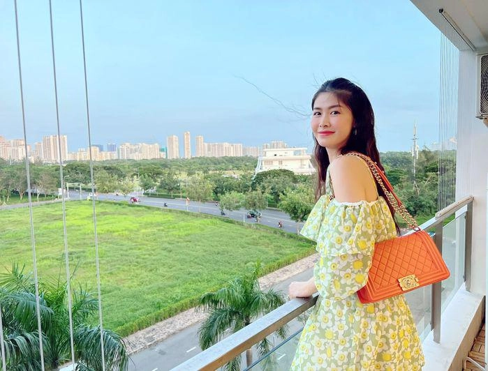 Xưa thuê nhà 3 triệu đồngtháng fangirl sinh 2 con được nam ca sĩ tặng nhà 10 tỷ - 9