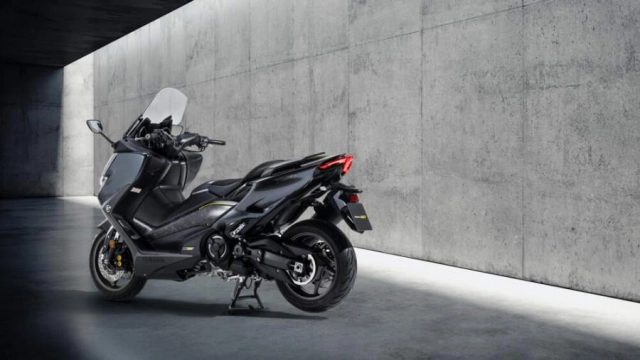 Yamaha tmax 20th anniversary special edition chính thức ra mắt - 6