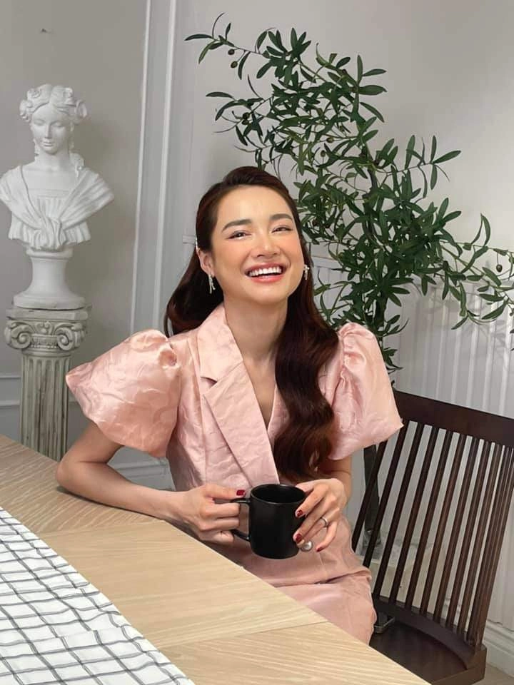 Ai chê gầy nhom chứ nhã phương có body khối người ao ước nhìn chiếc bụng ngỡ nữ thần phòng gym - 4
