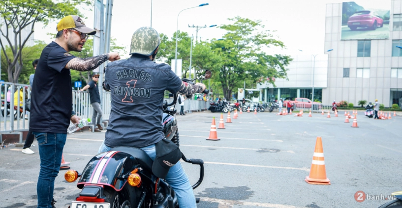 Anh em chơi xe harley-davidson hội tụ đông đảo trong ngày tập huấn kỹ năng lái xe an toàn - 1