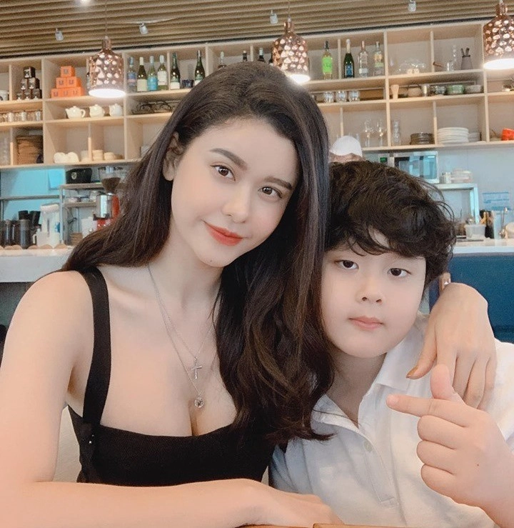 Bao năm chỉ có 1 con trai trương quỳnh anh bất ngờ công khai con gái em bé quá quen - 1