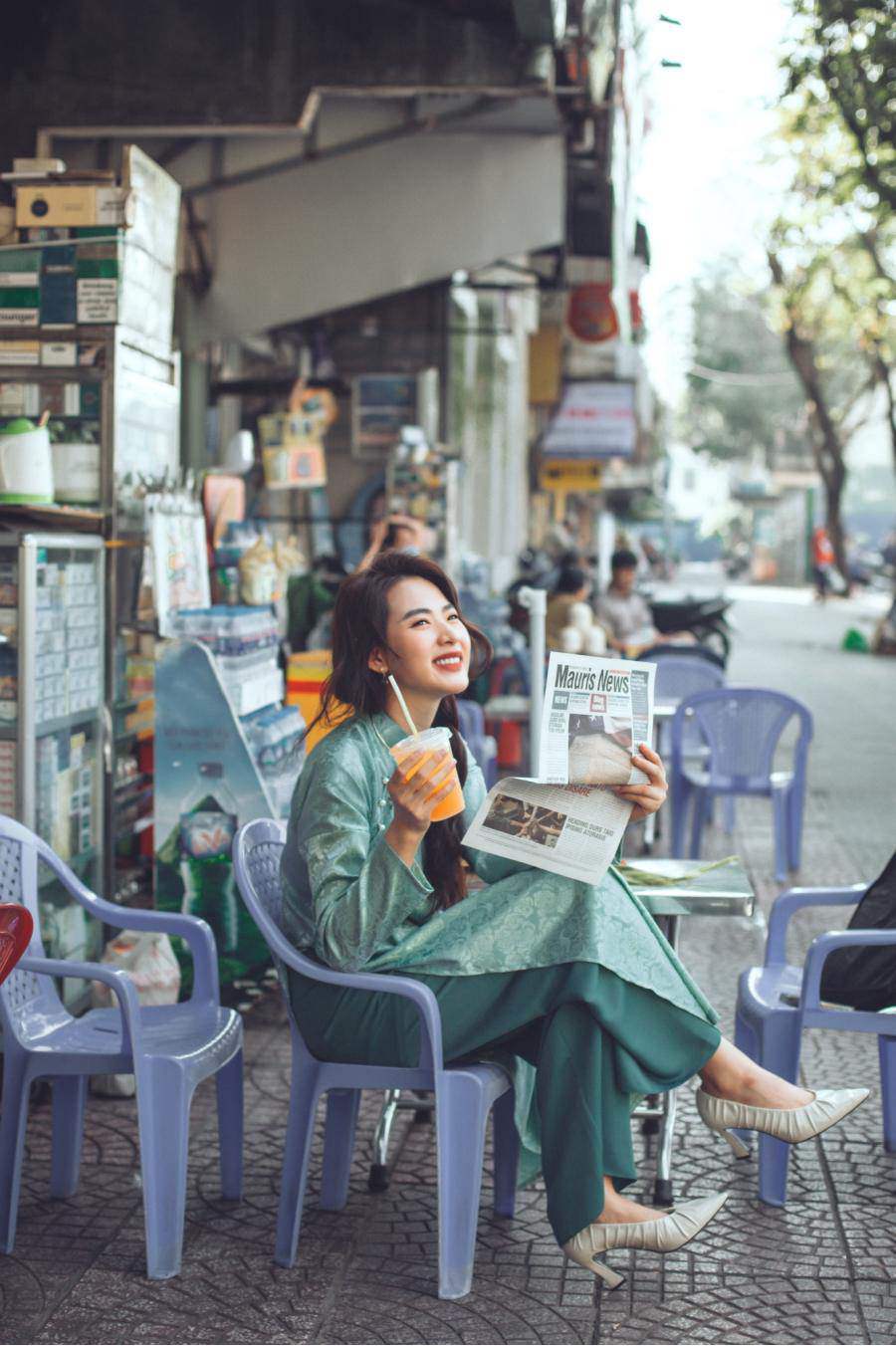 Cả vbiz xúng xính áo dài đón tết vân trang thương ngày nắng về chưa thương nhớ bằng cẩm đan - 7