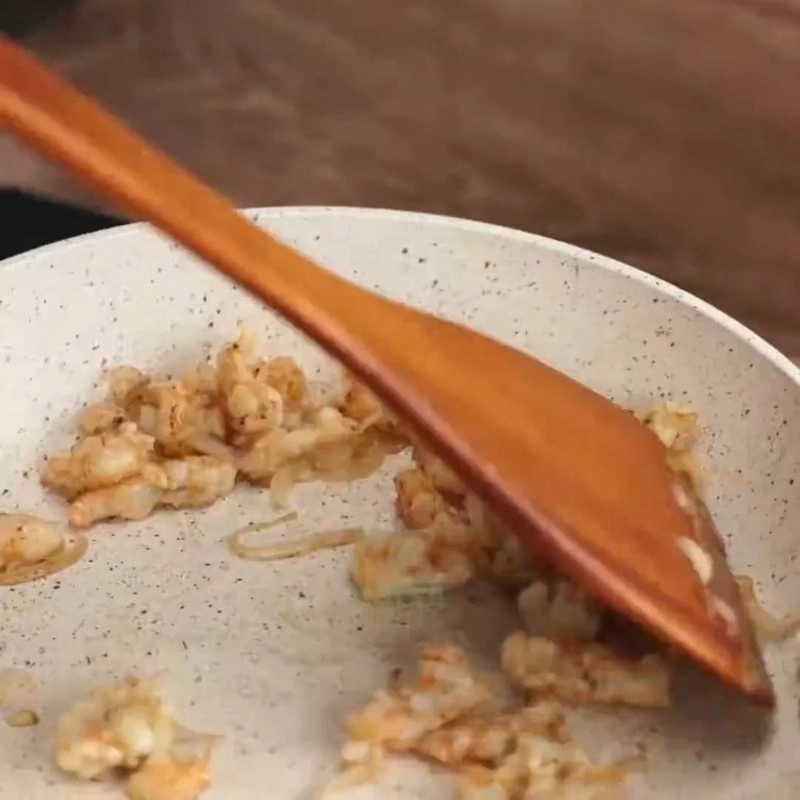 Cách nấu cháo tôm bí xanh phô mai cho bé ăn dặm siêu hấp dẫn - 8