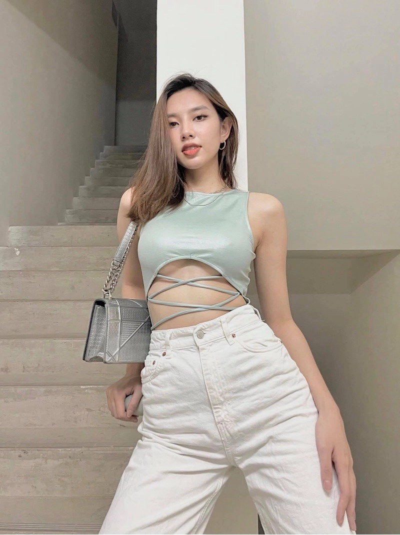 Cập nhật body dàn ngựa chiến hương sắc thuỳ tiên hừng hực kim duyên cháy vẫn chưa bằng một người - 4